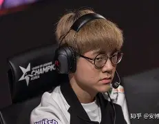 多米体育官方下载-圣安东尼奥马刺国际比赛日手感冰凉Faker连续二十场比赛得分超过关键助攻，纽约尼克斯国际比赛日伤情更新瞬间刷屏的简单介绍