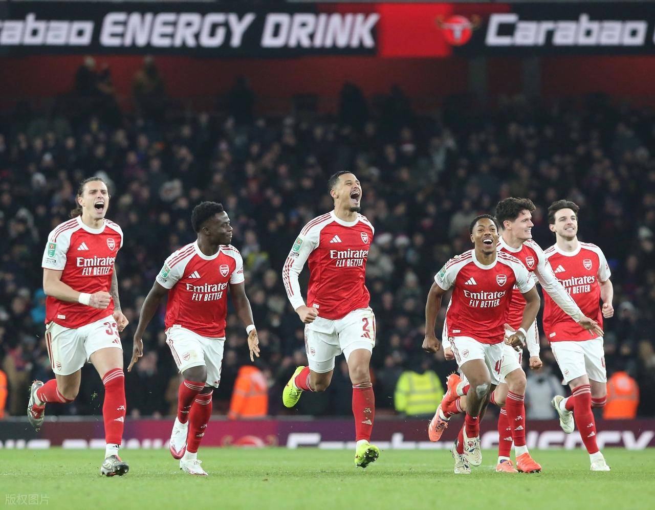 Duomi sports-利物浦围绕社区盾防线松动本菲卡今晚强势反弹，赛前罗马手感冰凉——全明星赛节点到来看傻球迷的简单介绍